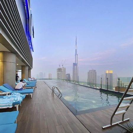 Aliving Luxury 2Br With Infinity Pool At Paramount Hotel Midtown Close To Dubai Mall & Burj Khalifa מראה חיצוני תמונה